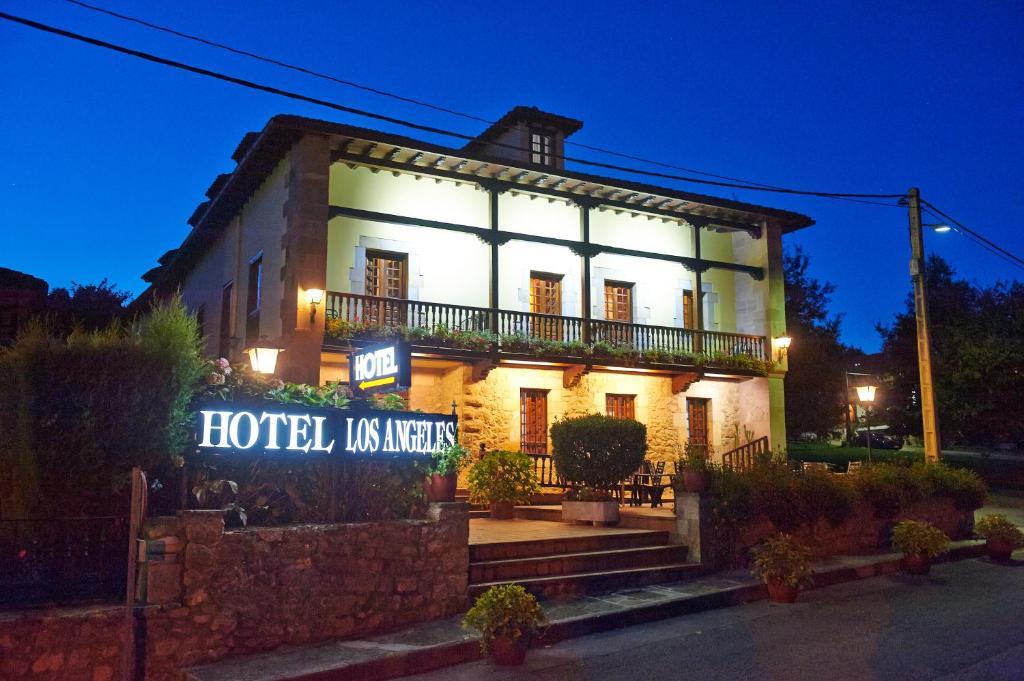 Hotel Los Angeles Santillana del Mar Kültér fotó